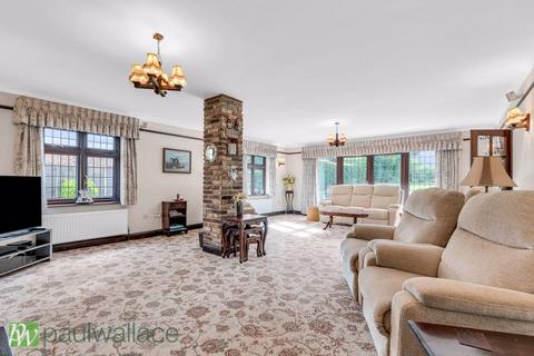 Moorings Epping Road, Nazeing, Waltham Abbey, EN9 2DH