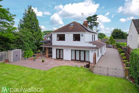 Moorings Epping Road, Nazeing, Waltham Abbey, EN9 2DH