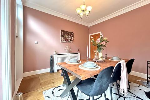 3 bedroom terraced house for sale, Hollies Drive, Wednesbury