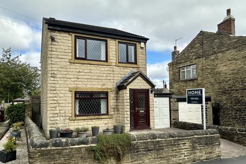 3 bedroom detached house for sale, Smalewell Road, Pudsey