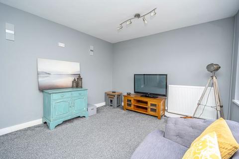 3 bedroom detached house to rent, Burnell Gardens, Bradmore, Wolverhampton