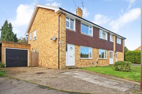 2 Hardy Close, Canterbury, CT2 8JS