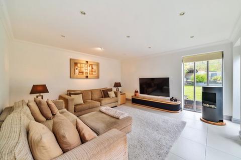 8 Miller Way, Exminster, Exeter, EX6 8TH