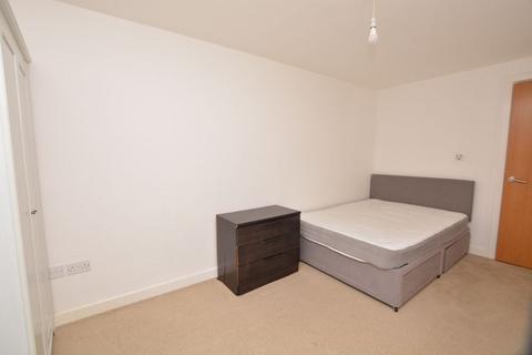 2 bedroom apartment to rent, Chalvey Road West, Slough