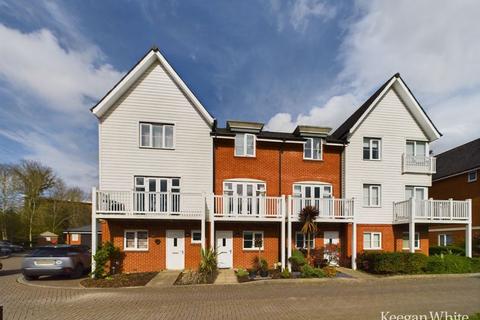 4 bedroom townhouse for sale, Carolina Drive, High Wycombe