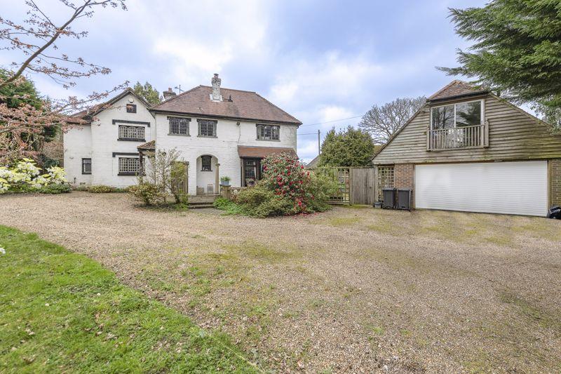 Streeters Farm, Duddleswell 4 bed semidetached house for sale £585,000