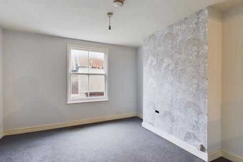 3 bedroom flat for sale, 10, 10a,10b West Street, Horncastle