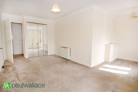 1 bedroom retirement property for sale, Silver Birch Court, Cheshunt