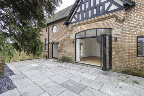 2 bedroom barn conversion to rent, Barn Cottage, Burford Lane, Lymm, WA13