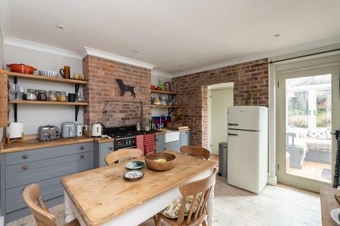 2 bedroom semi-detached house for sale, Furlong Road, Westcott