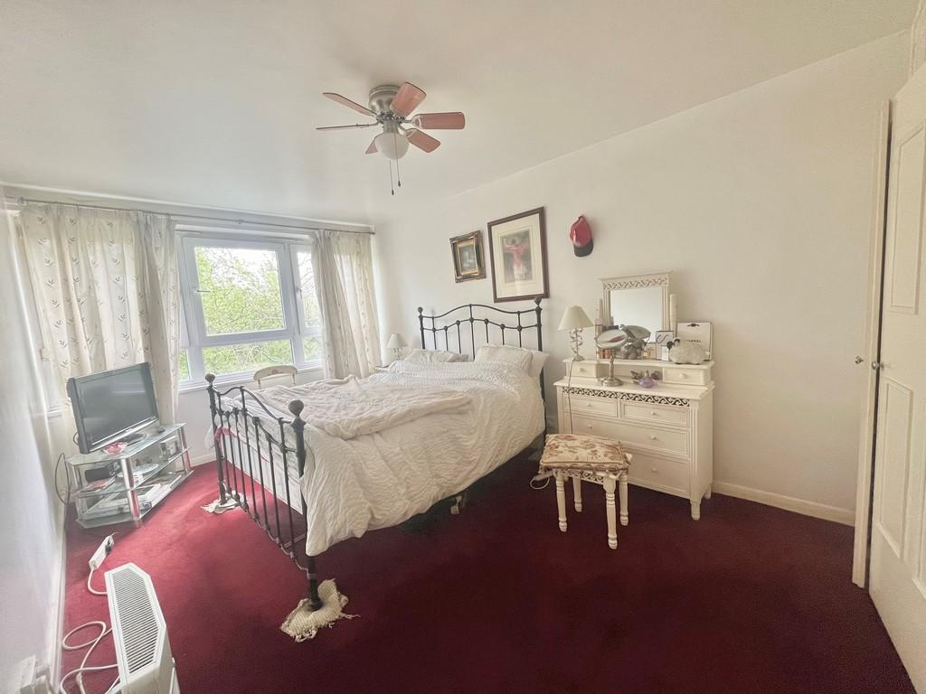 Bed 1