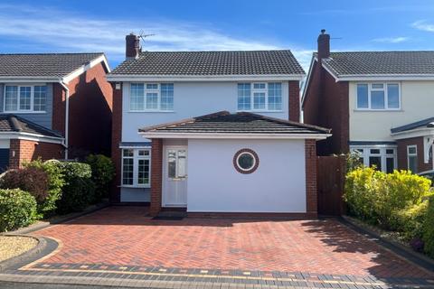 3 bedroom detached house for sale, Severn Drive, Burntwood