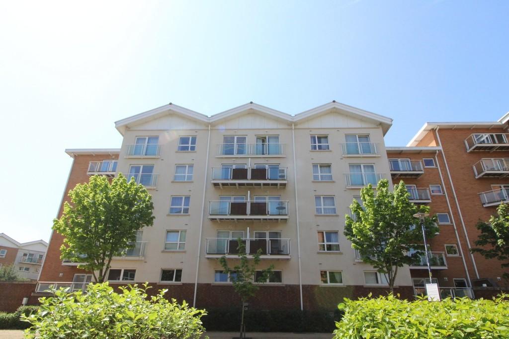 Vienna House Century Wharf Cardiff Bay 2 Bed Apartment To Rent Image 1 Of 12