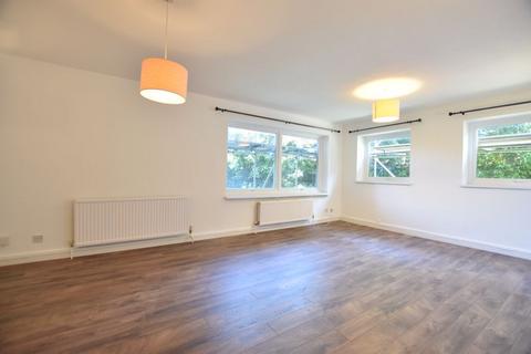 2 bedroom apartment for sale, Grove Road, Surbiton, KT6