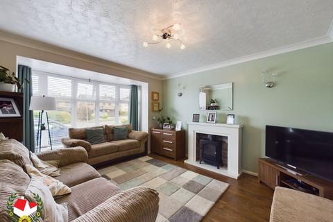 72 Wheatway, Gloucester, GL4 4BJ