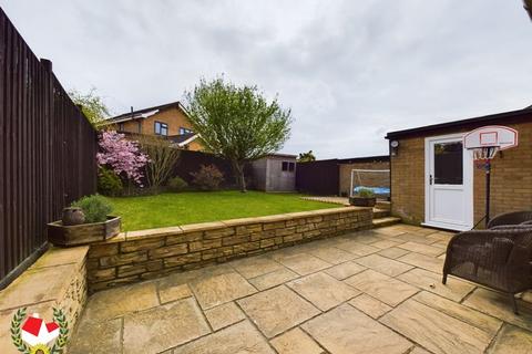 72 Wheatway, Gloucester, GL4 4BJ