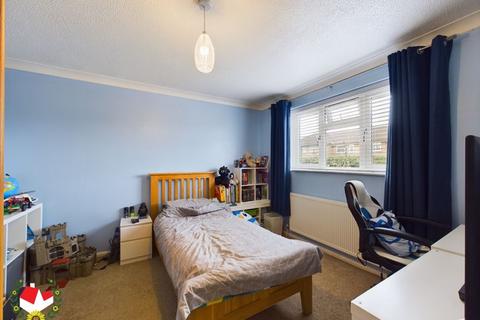 72 Wheatway, Gloucester, GL4 4BJ