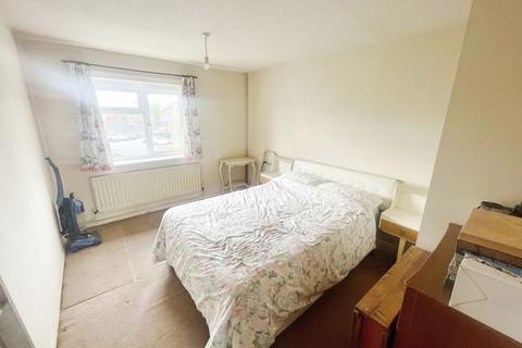 2 bedroom apartment for sale, Honeysuckle Walk, Horsham