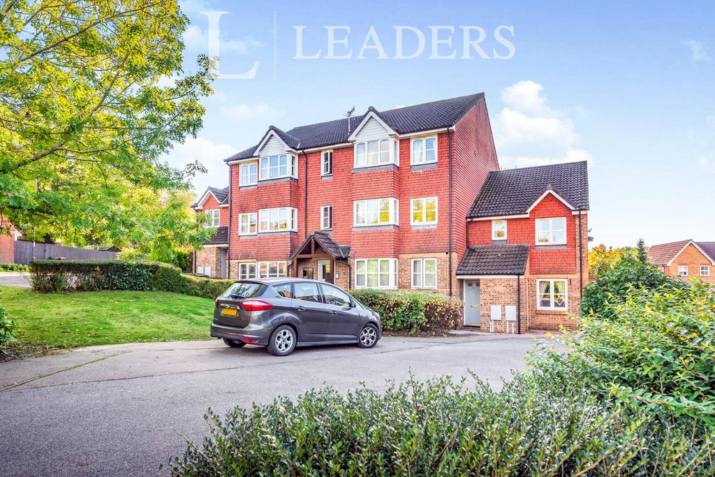 Bolton Road, Maidenbower 2 bed flat £1,450 pcm (£335 pw)