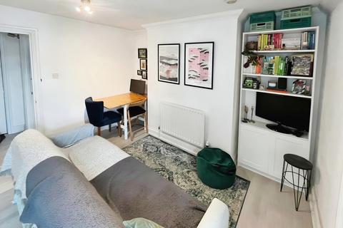 2 bedroom apartment to rent, Buckingham Road, Brighton