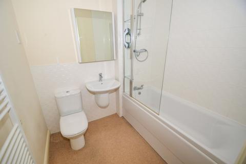 2 bedroom apartment to rent, Highland Drive, Loughborough, LE12
