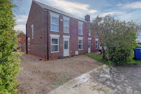 3 bedroom semi-detached house for sale - Saxilby Road, Lincoln