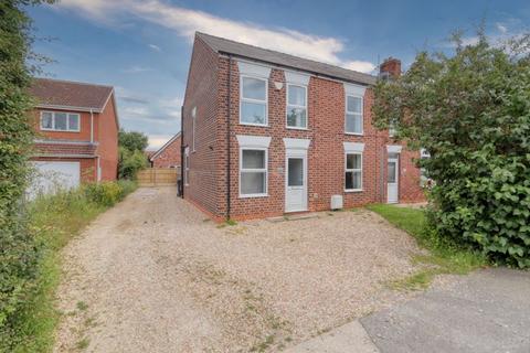 3 bedroom semi-detached house for sale, Saxilby Road, Lincoln