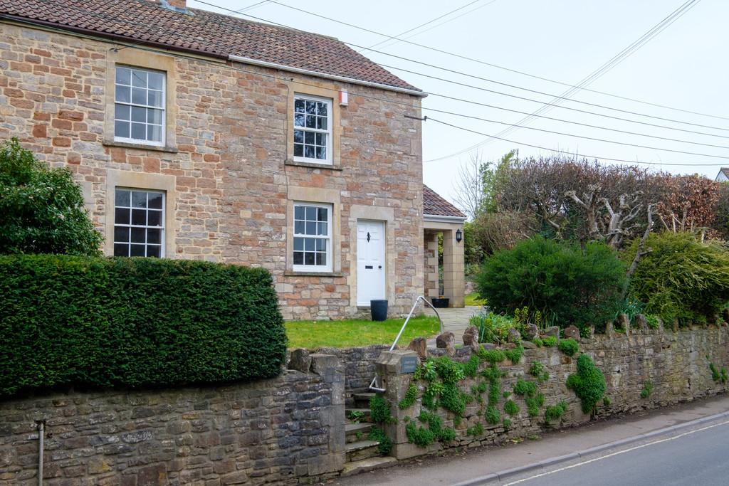 Jasmine Cottage 02