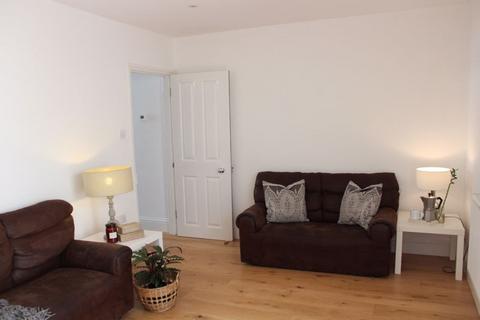 5 bedroom terraced house to rent, Swindon Street, Cheltenham GL51