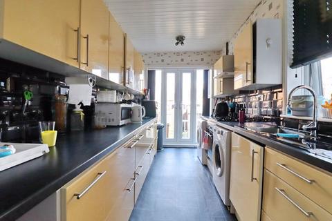 3 bedroom terraced house for sale, Elliott Street, Manchester M29