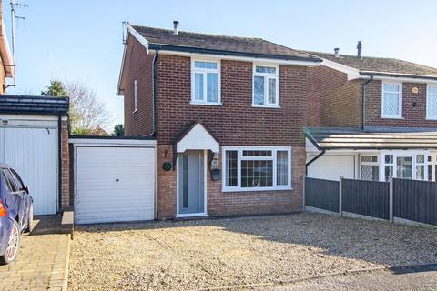 4 Lance Drive, Burntwood, WS7 1FA