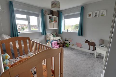 64 Croydon Drive, Penkridge, Stafford, ST19 5DW
