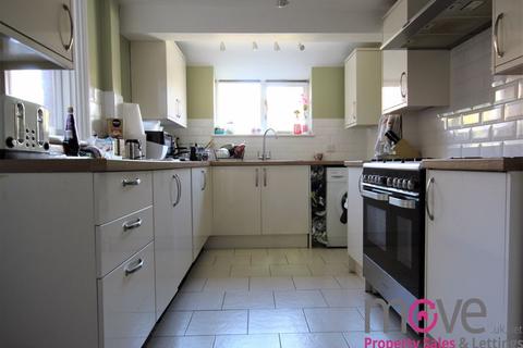 5 bedroom terraced house to rent, St. Michaels Square, Gloucester GL1