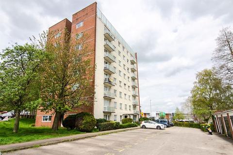Lichfield - 2 bedroom apartment for sale