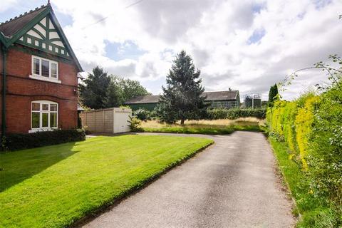 3 bedroom cottage for sale, Brookhay Lane, Lichfield WS13