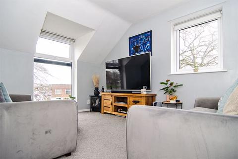 2 bedroom apartment for sale, Leighswood Road, Walsall WS9