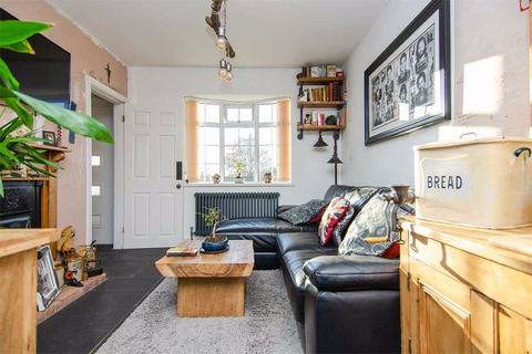 38 Broadmeadow, Walsall, WS9 8JA