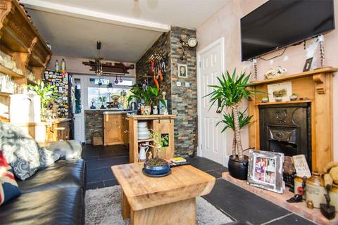 38 Broadmeadow, Walsall, WS9 8JA