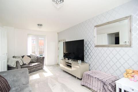 3 Ash Close, Norton Canes, Cannock, WS11 9UP