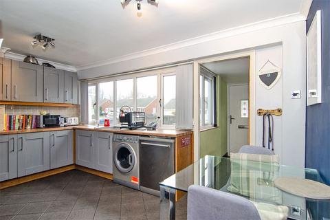 7 Ferndale Close, Burntwood, WS7 4US