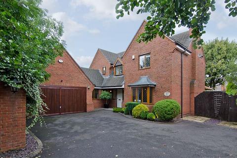 4 bedroom detached house for sale, Highfields Road, Burntwood WS7