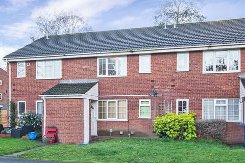 17 Maybank Close, Lichfield, WS14 9UJ