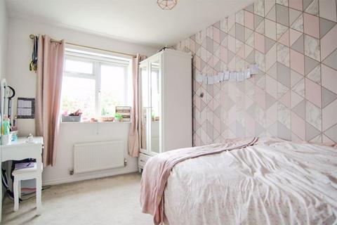 3 Barn Way, Cannock, WS12 0FP