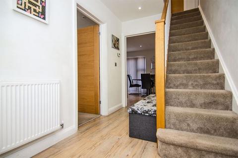 2 Chestnut Close, Chasetown, Burntwood, WS7 3AD