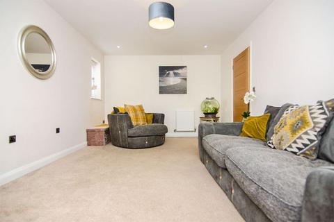 2 Chestnut Close, Chasetown, Burntwood, WS7 3AD