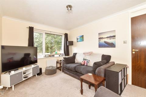 1 bedroom flat for sale, Wadhurst Close, Bognor Regis, West Sussex