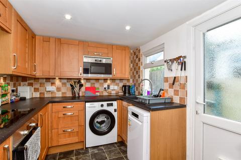 197 Dover Road, Folkestone, CT19 6NG