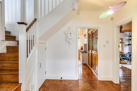 5 bedroom detached house for sale, Manor Way, South Croydon, CR2 7BS