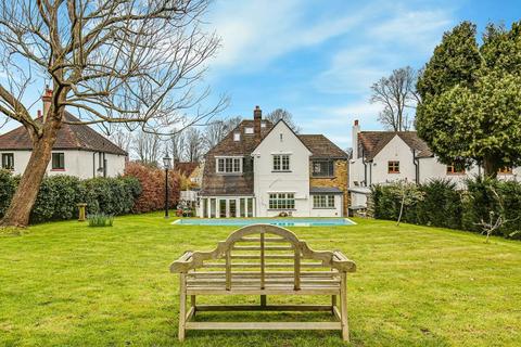 30 Manor Way, South Croydon, CR2 7BS