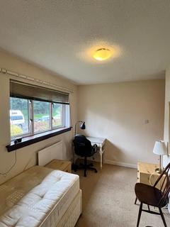 2 bedroom house to rent, Robert Burns Drive, Edinburgh, EH16